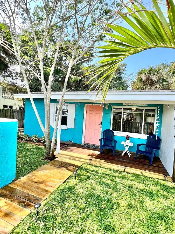 Beach Bungalow In Downtown Cocoa Beach Villa Exterior photo